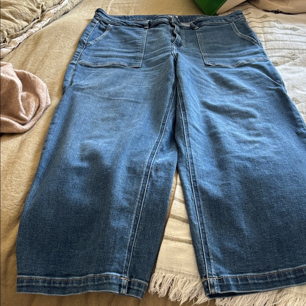 Carly Jean Los Angeles Medium Blue Wide-Leg Denim Jeans